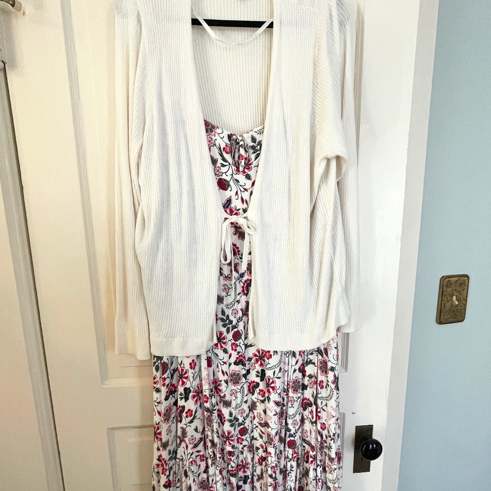 Torrid Floral Super Soft Dress (5x) with Ivory Cardigan (4x)